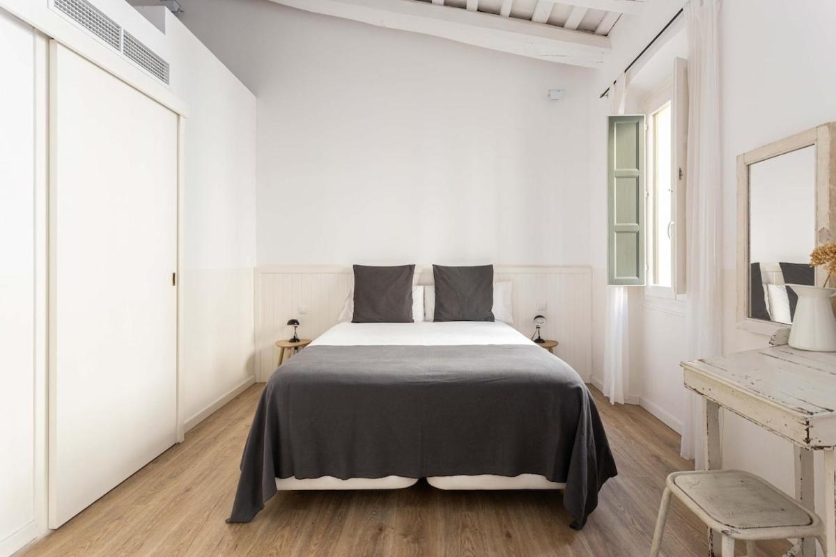 Intimate House - Heart Of Sarria Apartamento Barcelona