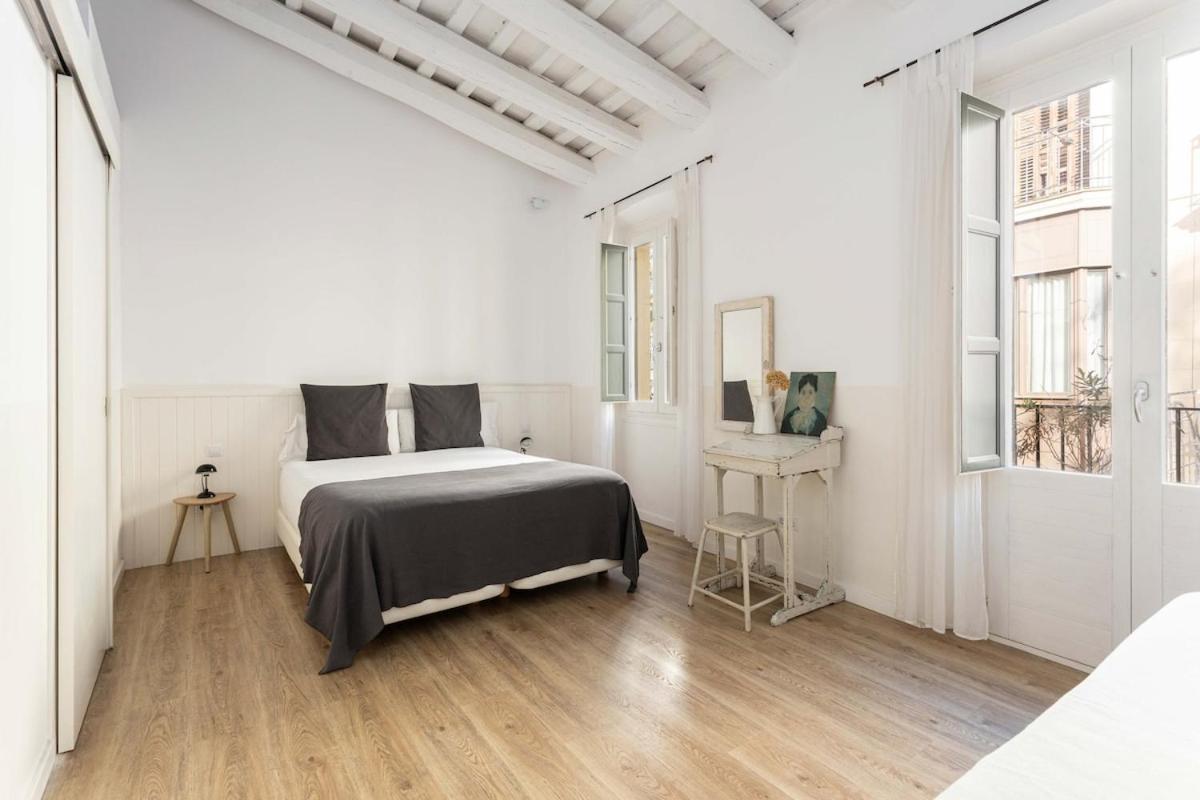 Intimate House - Heart Of Sarria Apartamento