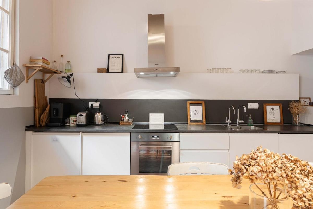 Intimate House - Heart Of Sarria Barcelona